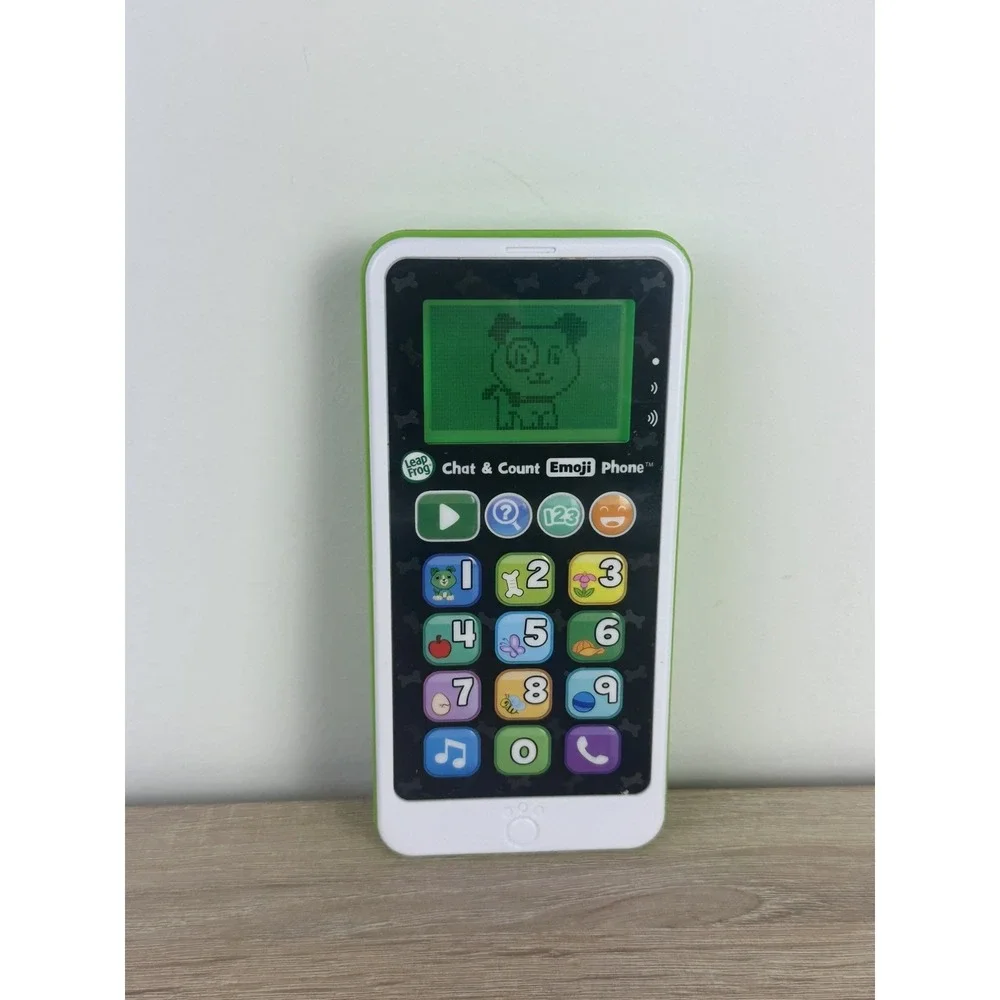 LeapFrog Chat and Count Emoji Phone - Green - Fun Learning for Kids Smart Phone